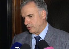 Orsi agradeció al pueblo argentino en homenaje a Gutiérrez Ruiz y Michelini: "Muchas cosas te invaden el alma y la razón"