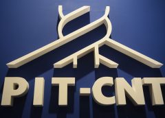 PIT-CNT rechaza visita de Orsi a portaaviones de Estados Unidos: es "contraria a los valores por la paz y contra la guerra"