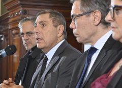 Economía entregó Rendición al Parlamento: "Ahorro importante" en protocolo y viajes, y recursos pospuestos en Colonización